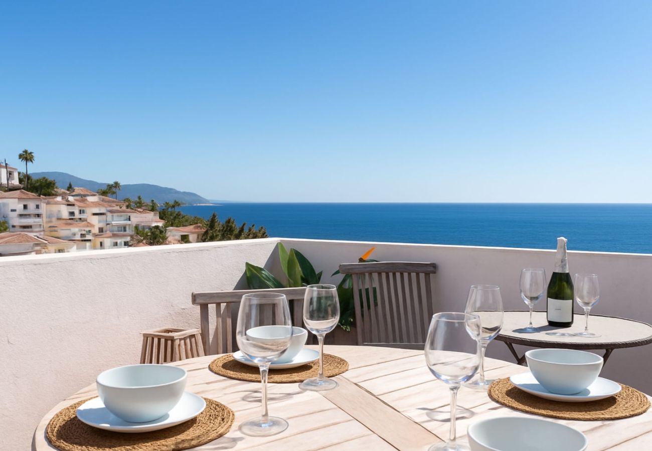 Doppelhaushälfte in Nerja - Casa Lavanda – Ferienhaus in Nerja mit Meerblick und Pool