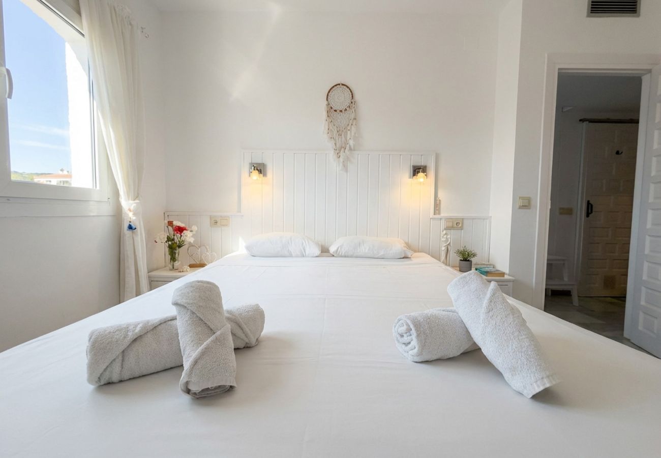 Ferienwohnung in Nerja - Ferienwohnung Casa Monica in Verano Azul: Meerblick und Dach-Solarium