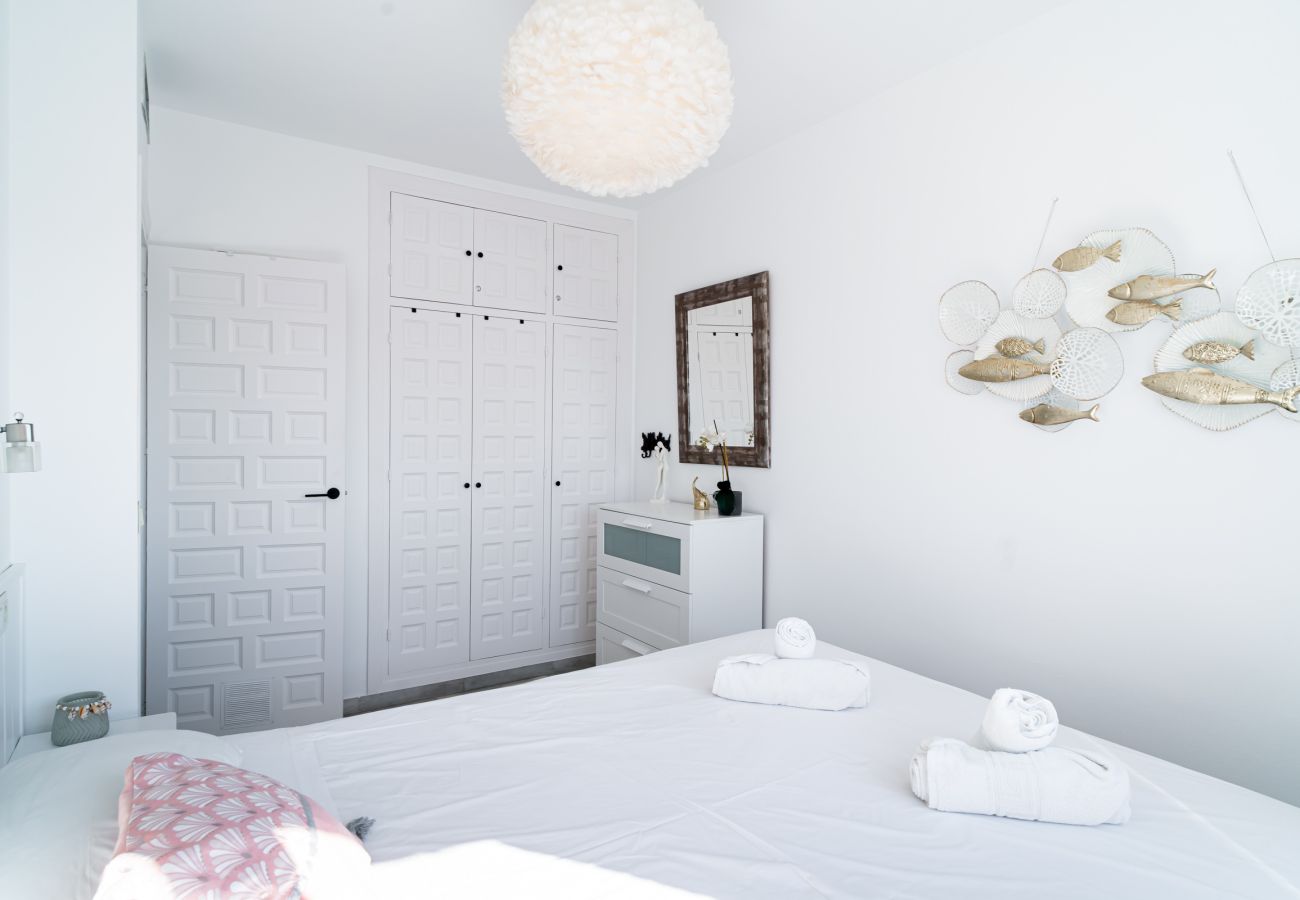 Ferienwohnung in Nerja - Ferienwohnung Casa Monica in Verano Azul: Meerblick und Dach-Solarium