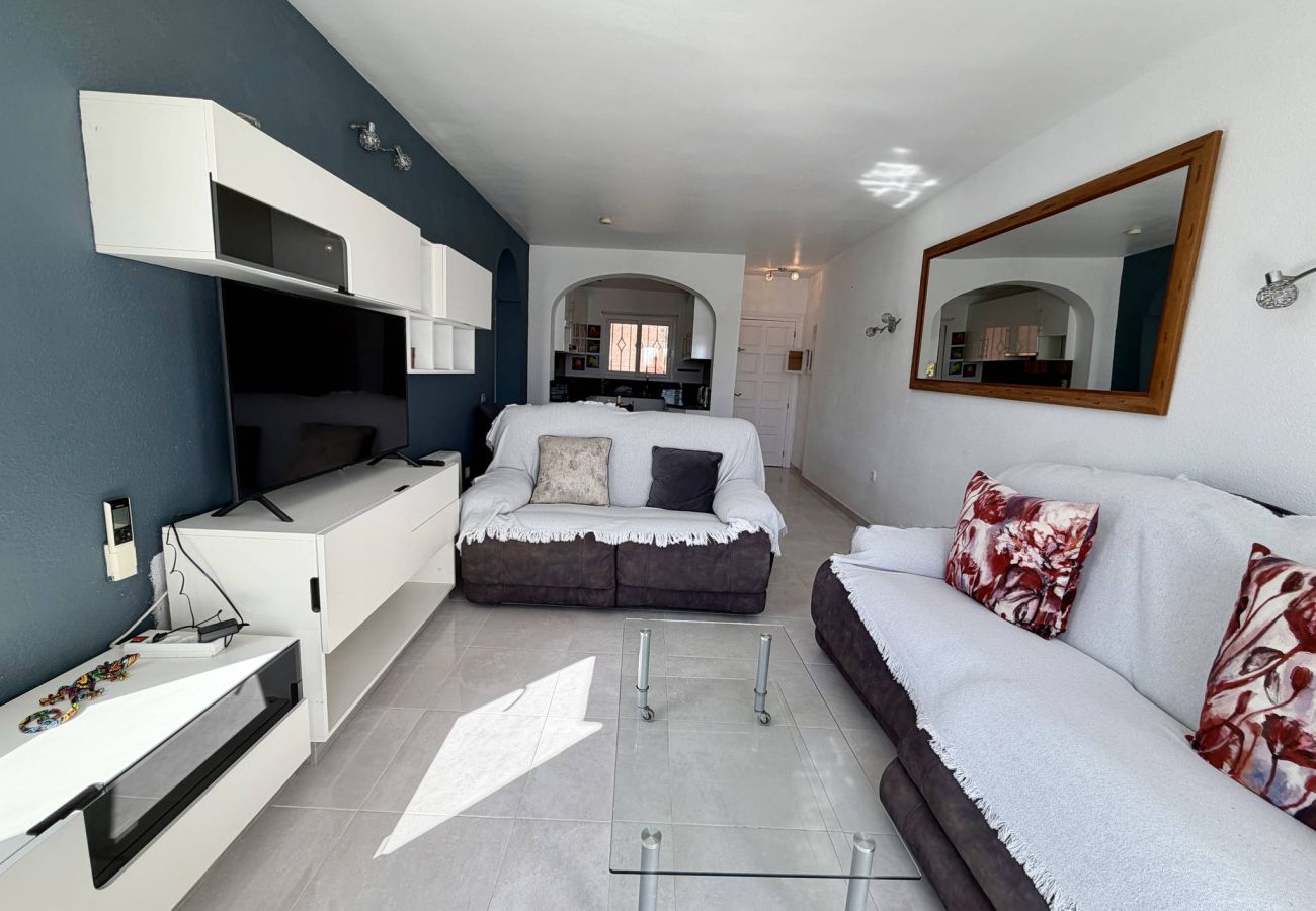 Ferienwohnung in Nerja - Appartamento Tropicana 6C a Nerja con Vista Mare