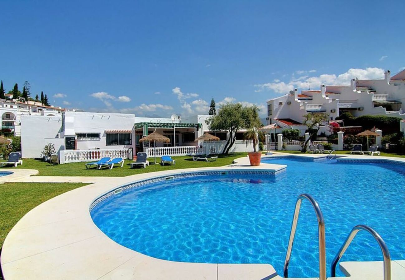 Ferienwohnung in Nerja - Appartamento Tropicana 6C a Nerja con Vista Mare