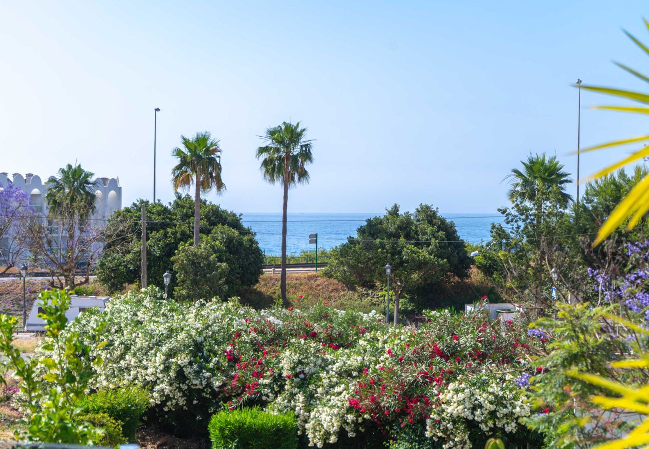 Ferienwohnung in Nerja - Appartamento Tropicana 6C a Nerja con Vista Mare