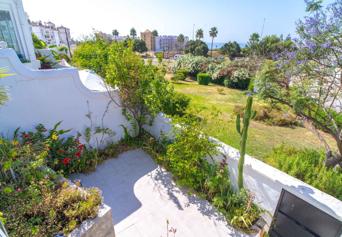 Ferienwohnung in Nerja - Appartamento Tropicana 6C a Nerja con Vista Mare