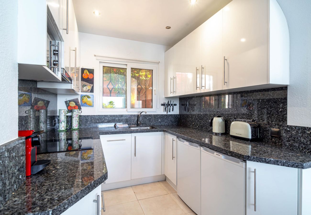 Ferienwohnung in Nerja - Appartamento Tropicana 6C a Nerja con Vista Mare