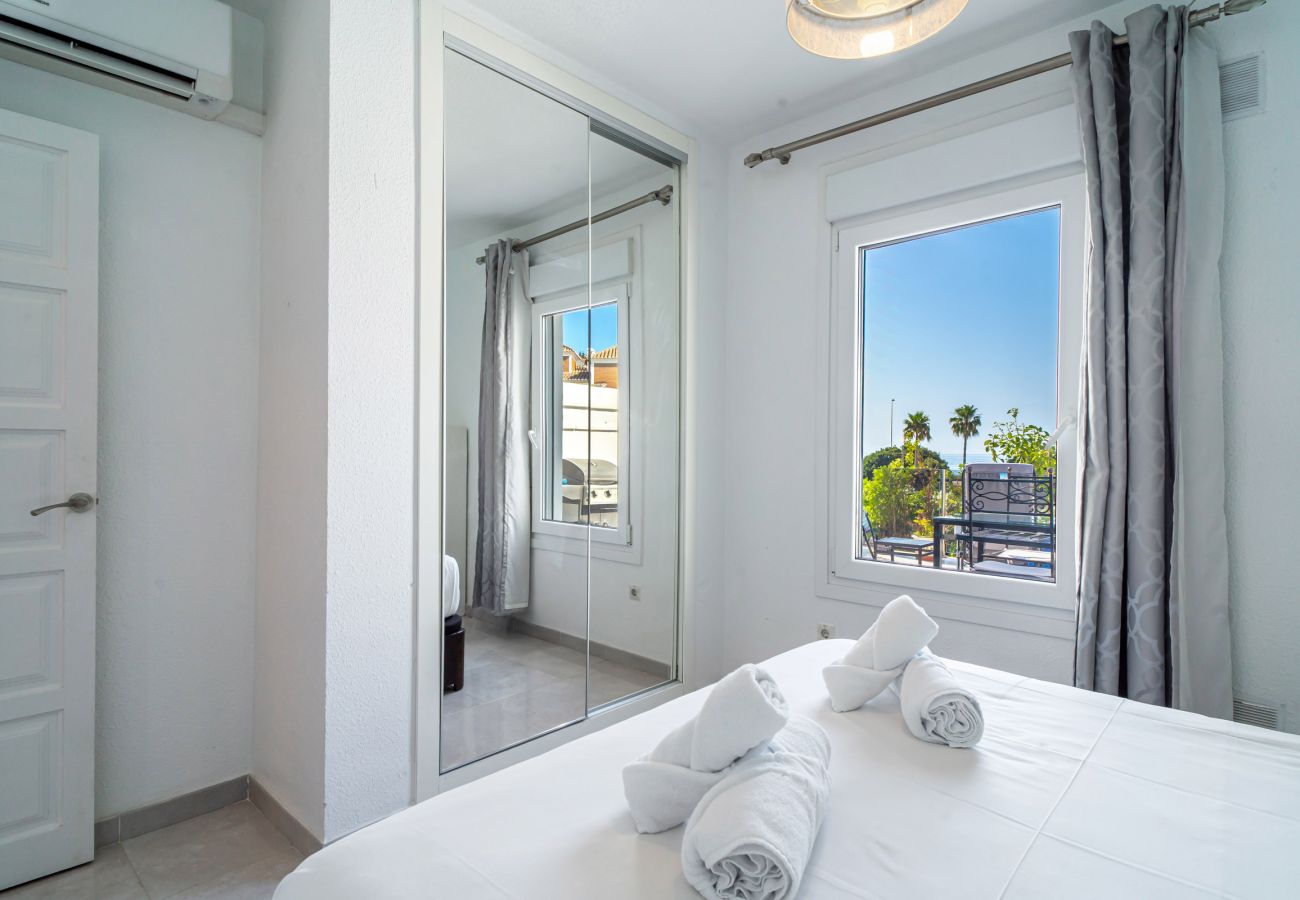 Ferienwohnung in Nerja - Appartamento Tropicana 6C a Nerja con Vista Mare