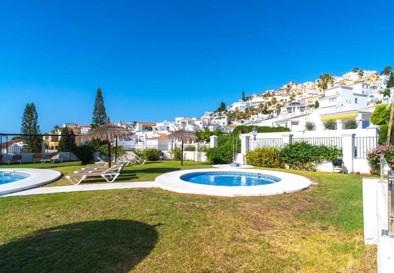 Ferienwohnung in Nerja - Appartamento Tropicana 6C a Nerja con Vista Mare