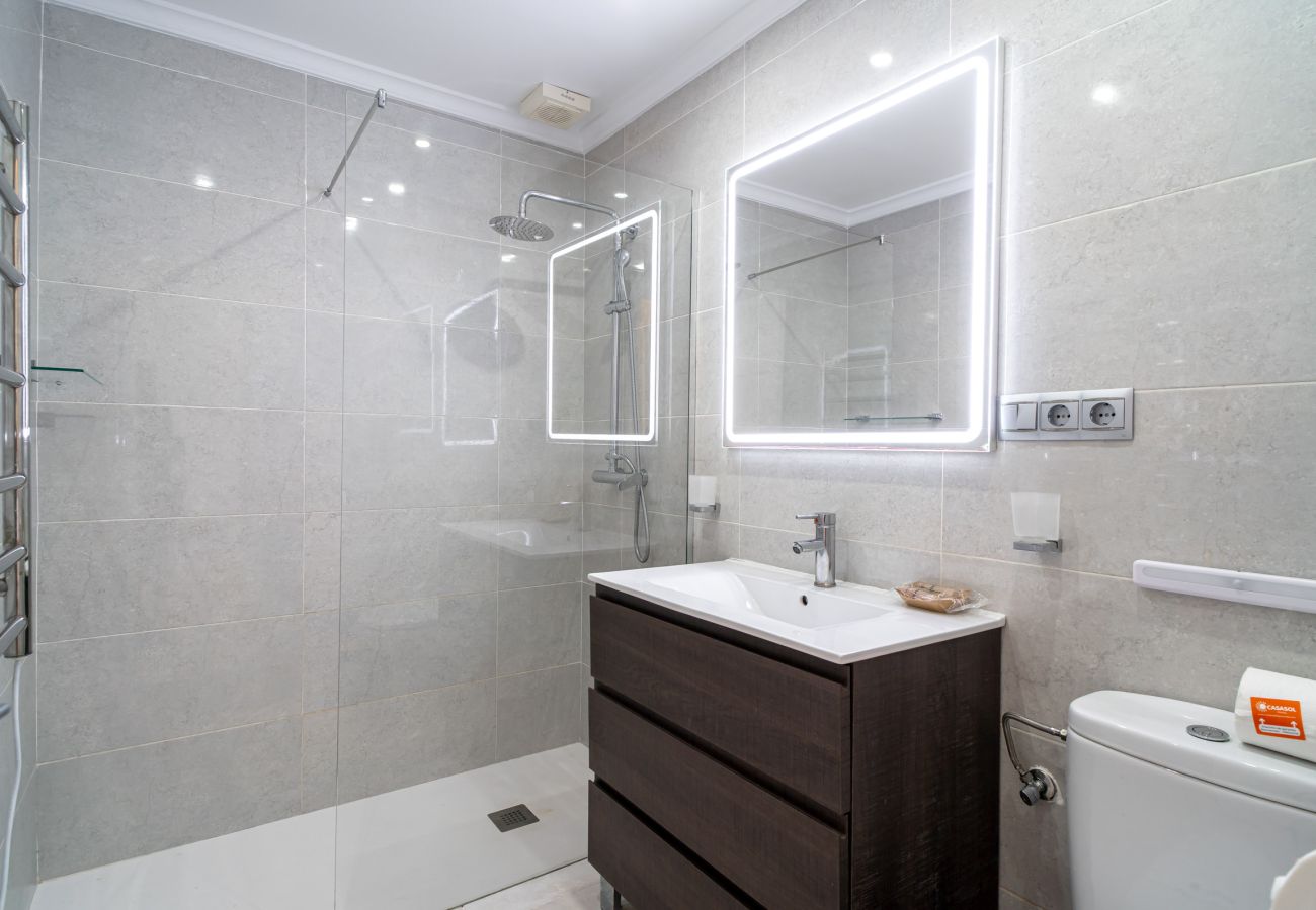 Ferienwohnung in Nerja - Appartamento Tropicana 6C a Nerja con Vista Mare