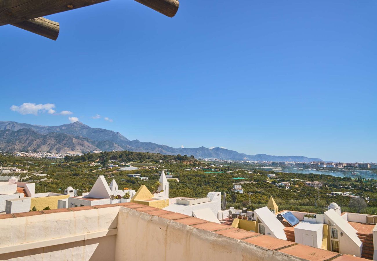 Doppelhaushälfte in Nerja - Casablanca 9: Duplex con terrazze su più livelli, vista mare e tramonto