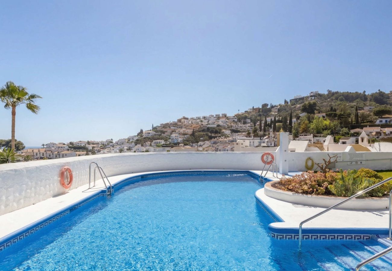 Doppelhaushälfte in Nerja - Casablanca 9: Duplex con terrazze su più livelli, vista mare e tramonto