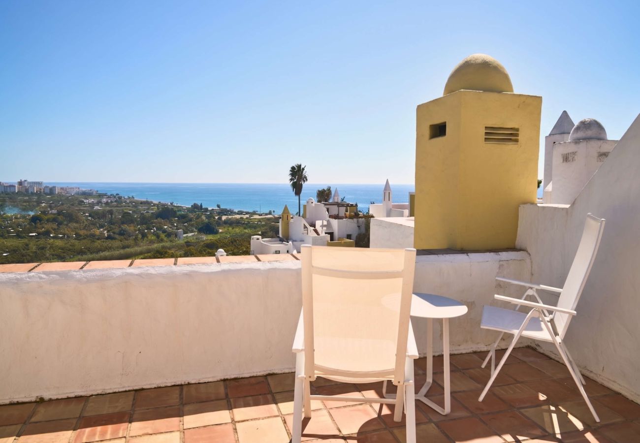 Doppelhaushälfte in Nerja - Casablanca 9: Duplex con terrazze su più livelli, vista mare e tramonto