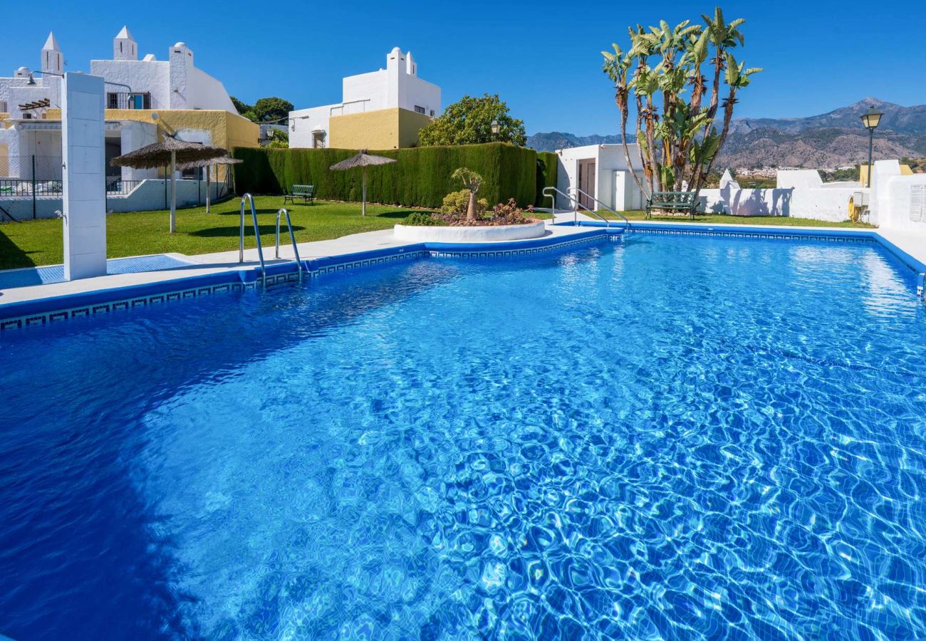 Doppelhaushälfte in Nerja - Casablanca 9: Duplex con terrazze su più livelli, vista mare e tramonto