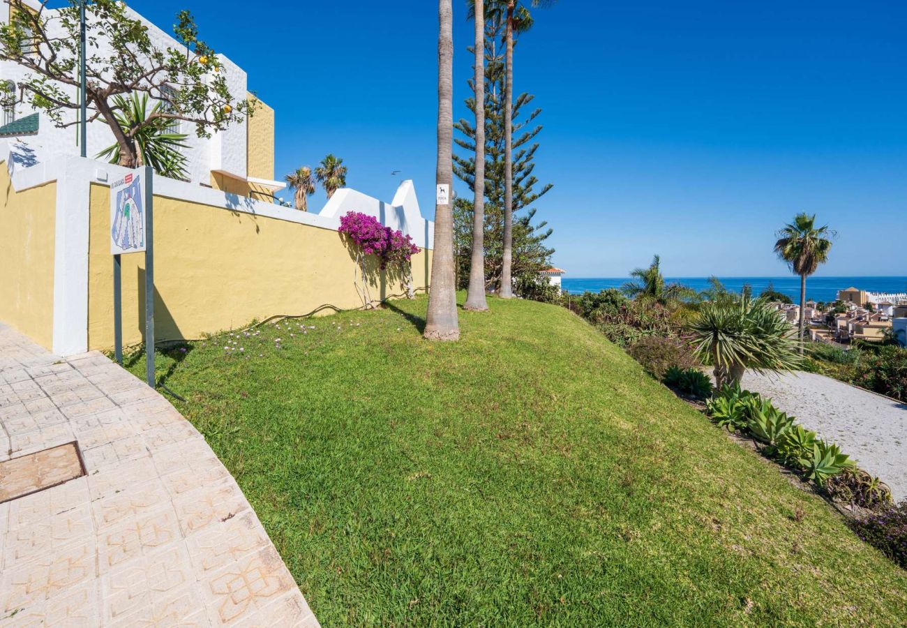 Doppelhaushälfte in Nerja - Casablanca 9: Duplex con terrazze su più livelli, vista mare e tramonto