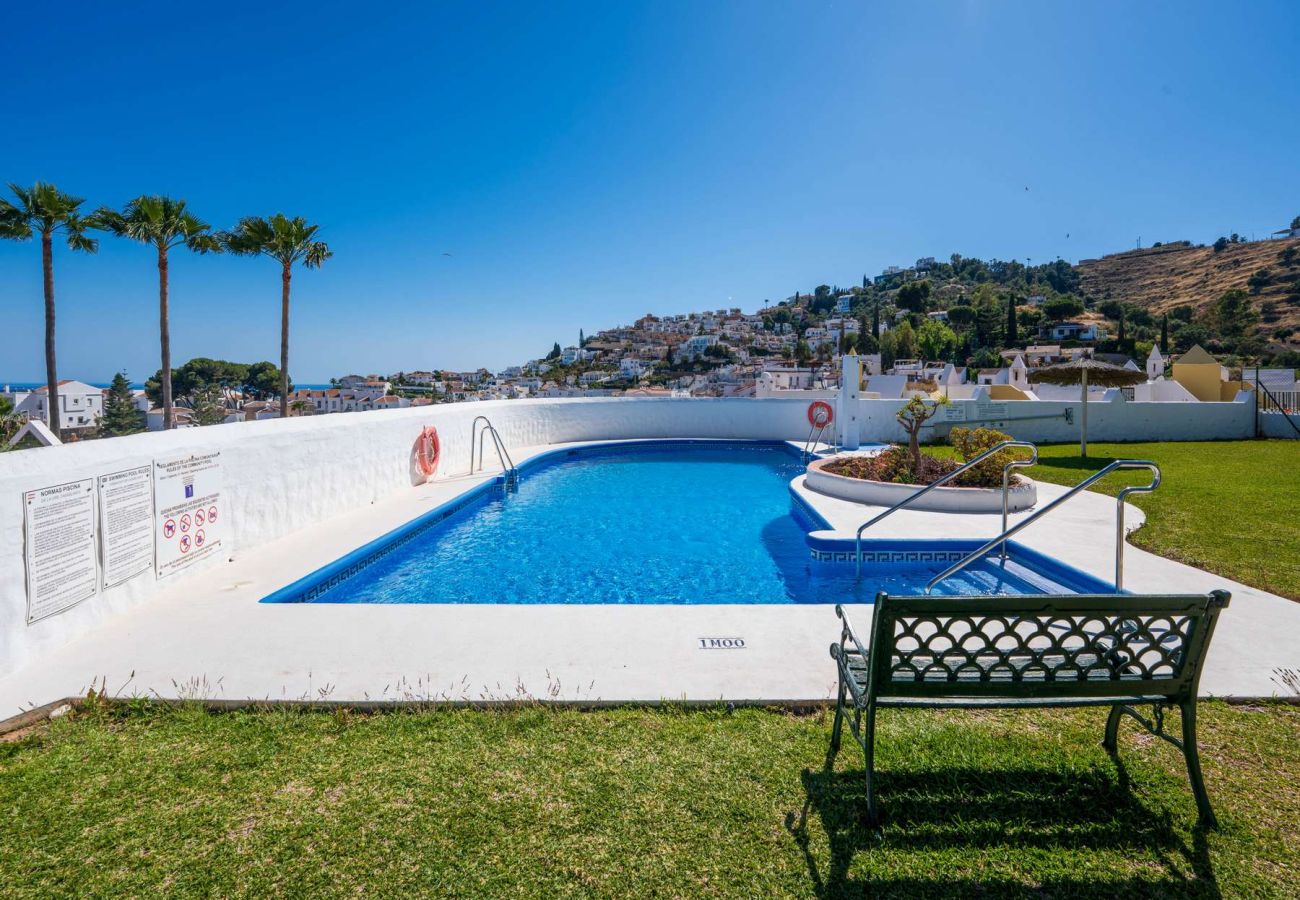 Doppelhaushälfte in Nerja - Casablanca 9: Duplex con terrazze su più livelli, vista mare e tramonto