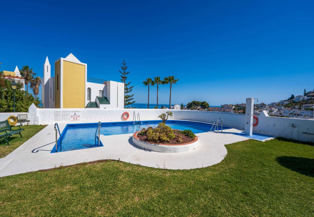Doppelhaushälfte in Nerja - Casablanca 9: Duplex con terrazze su più livelli, vista mare e tramonto
