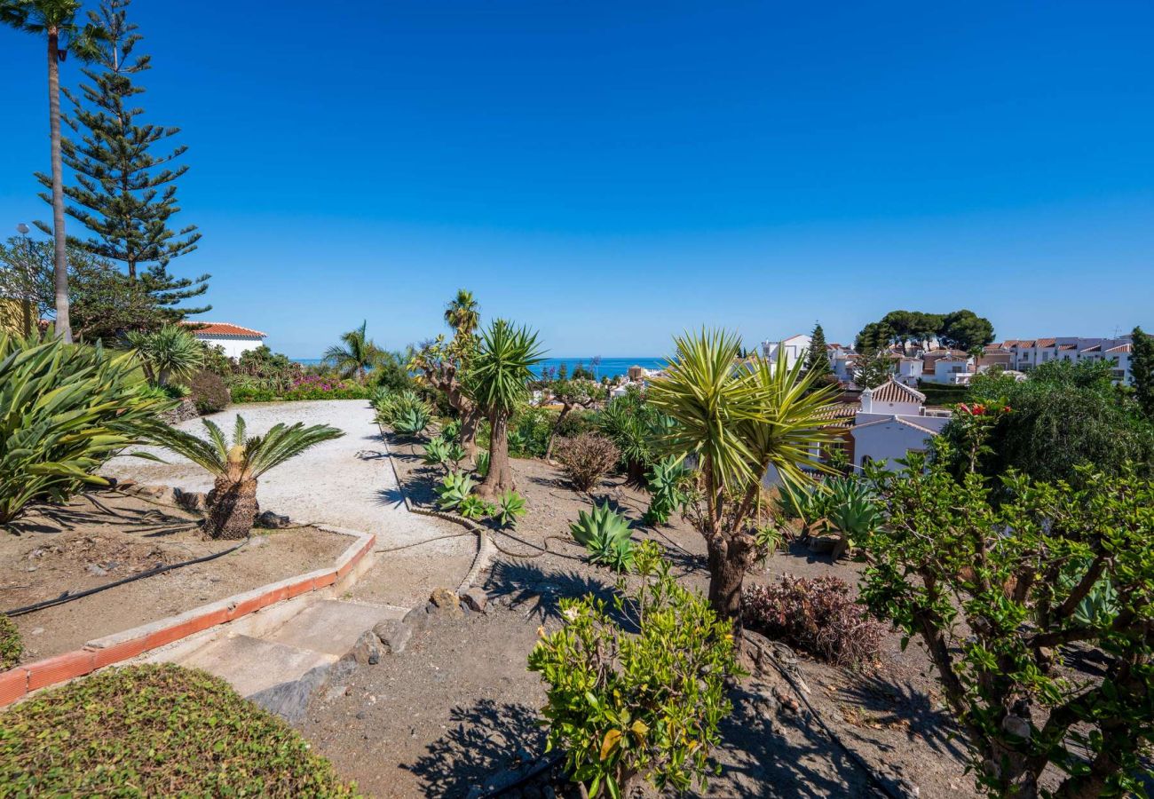 Doppelhaushälfte in Nerja - Casablanca 9: Duplex con terrazze su più livelli, vista mare e tramonto
