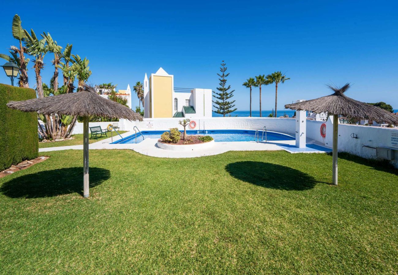 Doppelhaushälfte in Nerja - Casablanca 9: Duplex con terrazze su più livelli, vista mare e tramonto