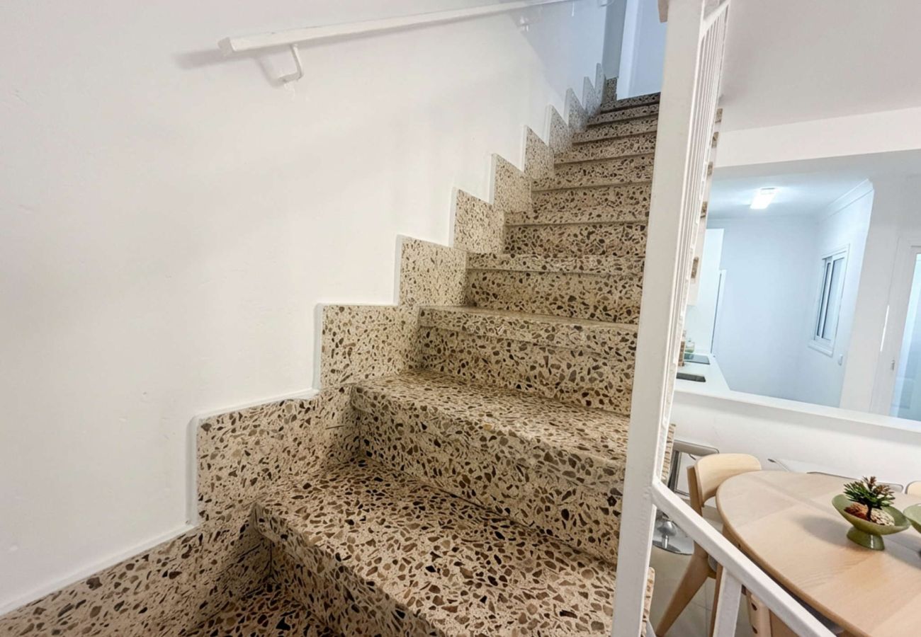 Doppelhaushälfte in Nerja - Casa Chica: Ferienhaus mit privater Dachterrasse in der Calle Cristo, Nerja