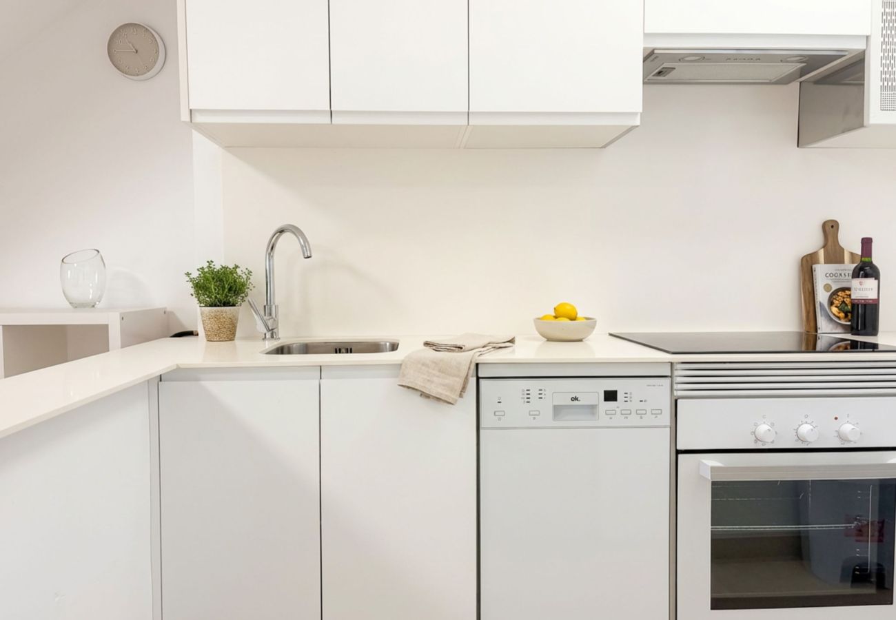 Doppelhaushälfte in Nerja - Casa Chica: Ferienhaus mit privater Dachterrasse in der Calle Cristo, Nerja