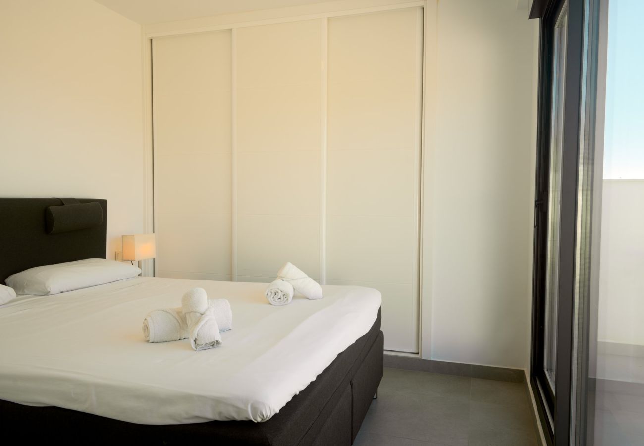 Ferienwohnung in Nerja - Penthouse Balcón del Mar D4: 3 Terrassen & Beheizter Pool