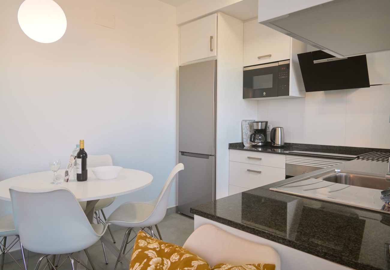 Ferienwohnung in Nerja - Penthouse Balcón del Mar D4: 3 Terrassen & Beheizter Pool