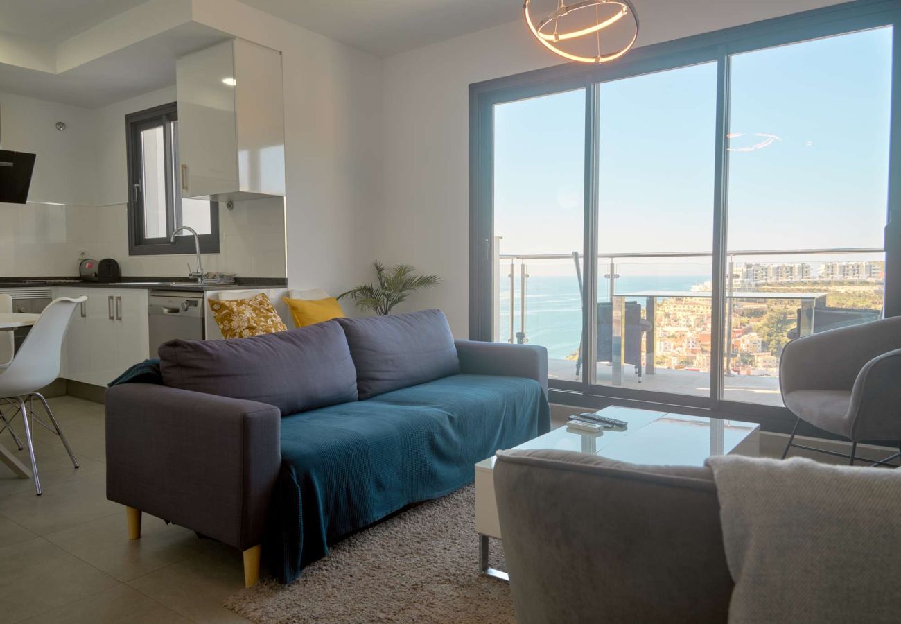 Ferienwohnung in Nerja - Penthouse Balcón del Mar D4: 3 Terrassen & Beheizter Pool