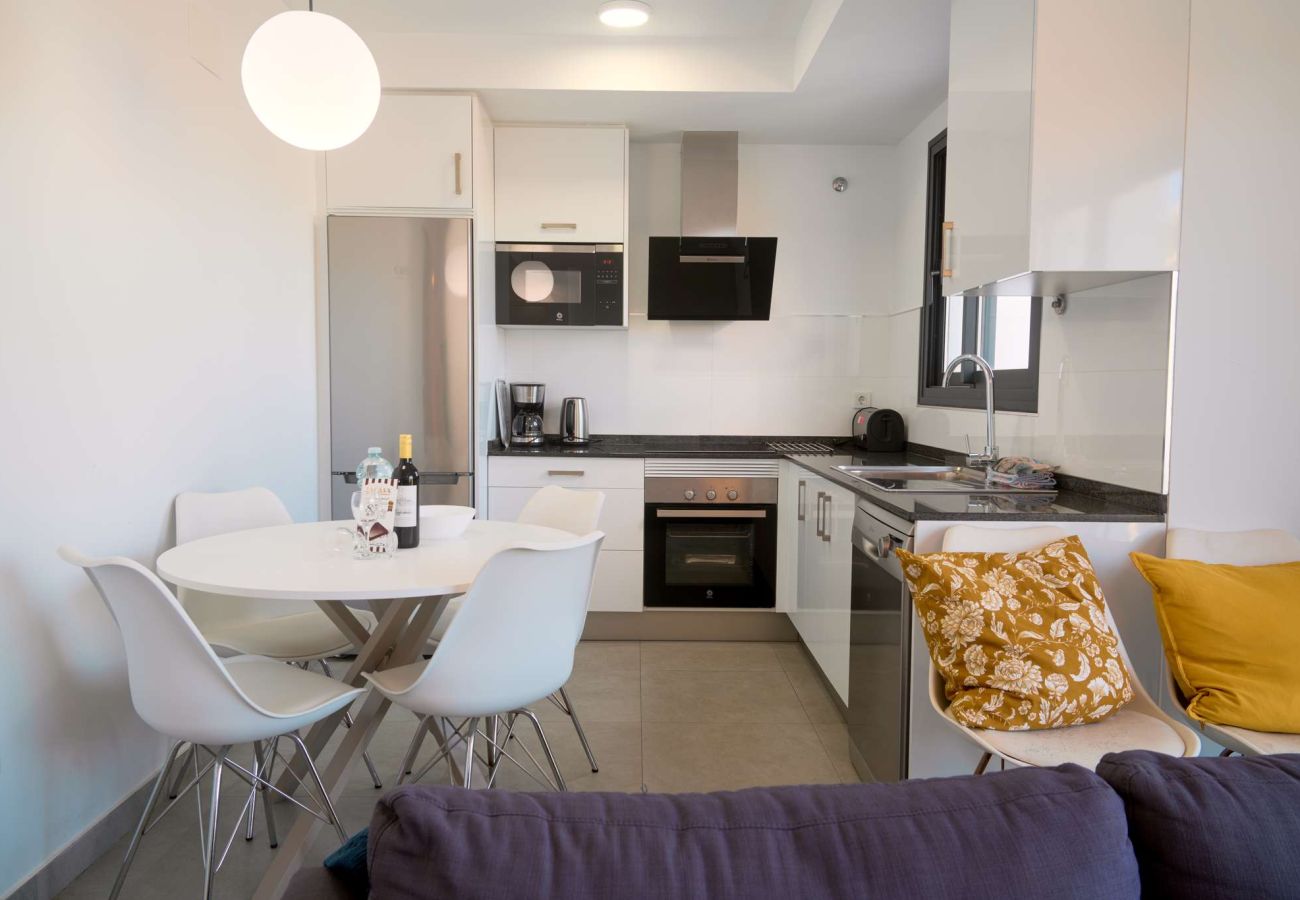 Ferienwohnung in Nerja - Penthouse Balcón del Mar D4: 3 Terrassen & Beheizter Pool