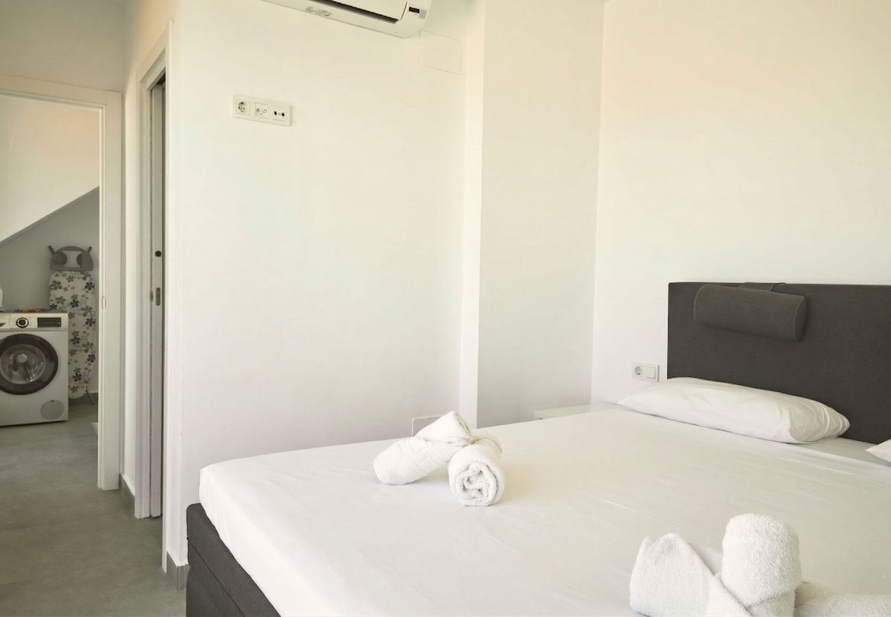 Ferienwohnung in Nerja - Penthouse Balcon del Mar D4: 3 Terrassen & Beheizter Pool in Nerja