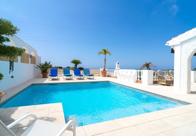 Villa in Nerja - Villa La Casita: Villa mit privatem Pool in Fuente del Badén, Nerja