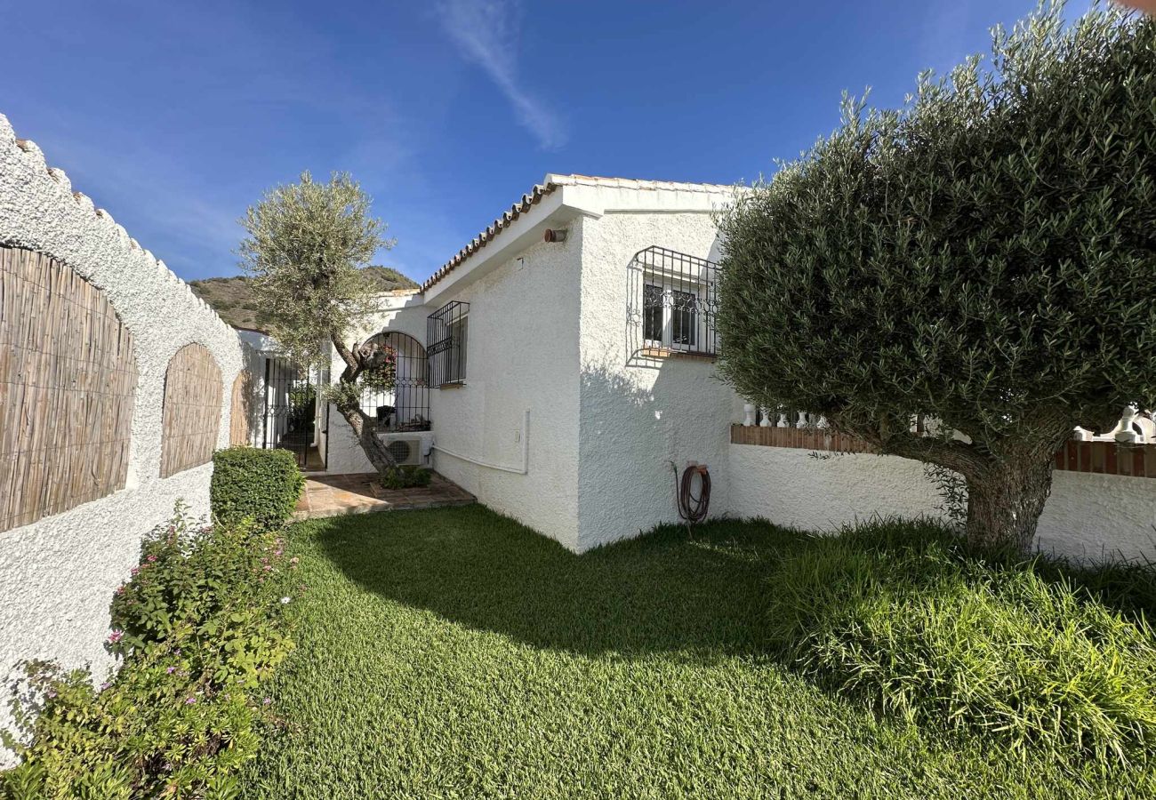 Villa in Nerja - Villa Jackson (La Casita): Villa mit privatem Pool in Fuente del Badén, Nerja