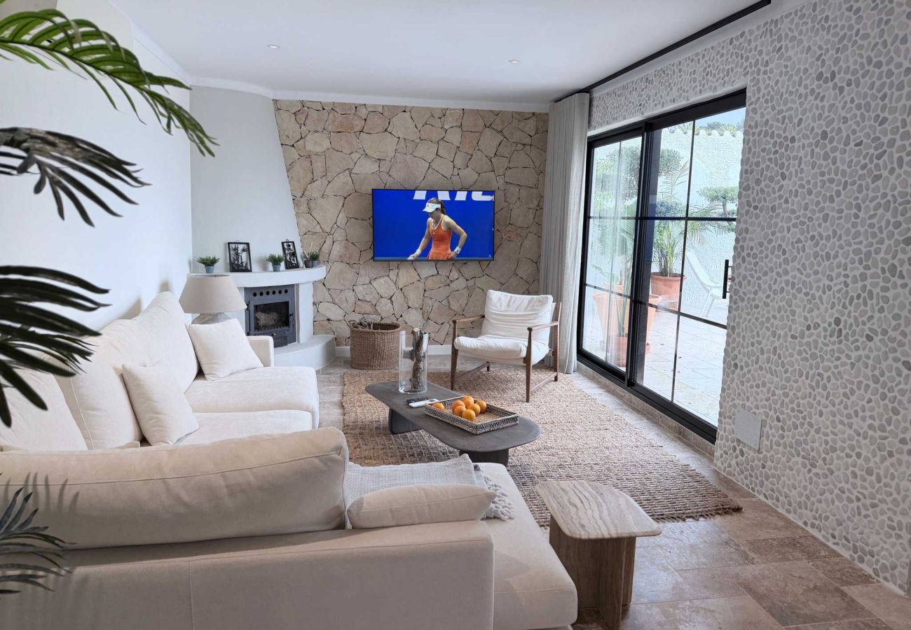 Villa in Nerja - Villa Jackson (La Casita): Villa mit privatem Pool in Fuente del Badén, Nerja