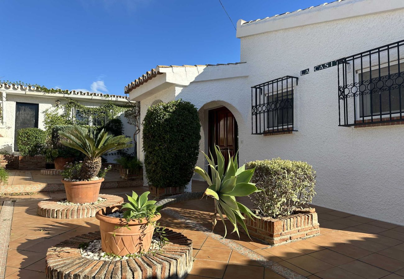 Villa in Nerja - Villa Jackson (La Casita): Villa mit privatem Pool in Fuente del Badén, Nerja