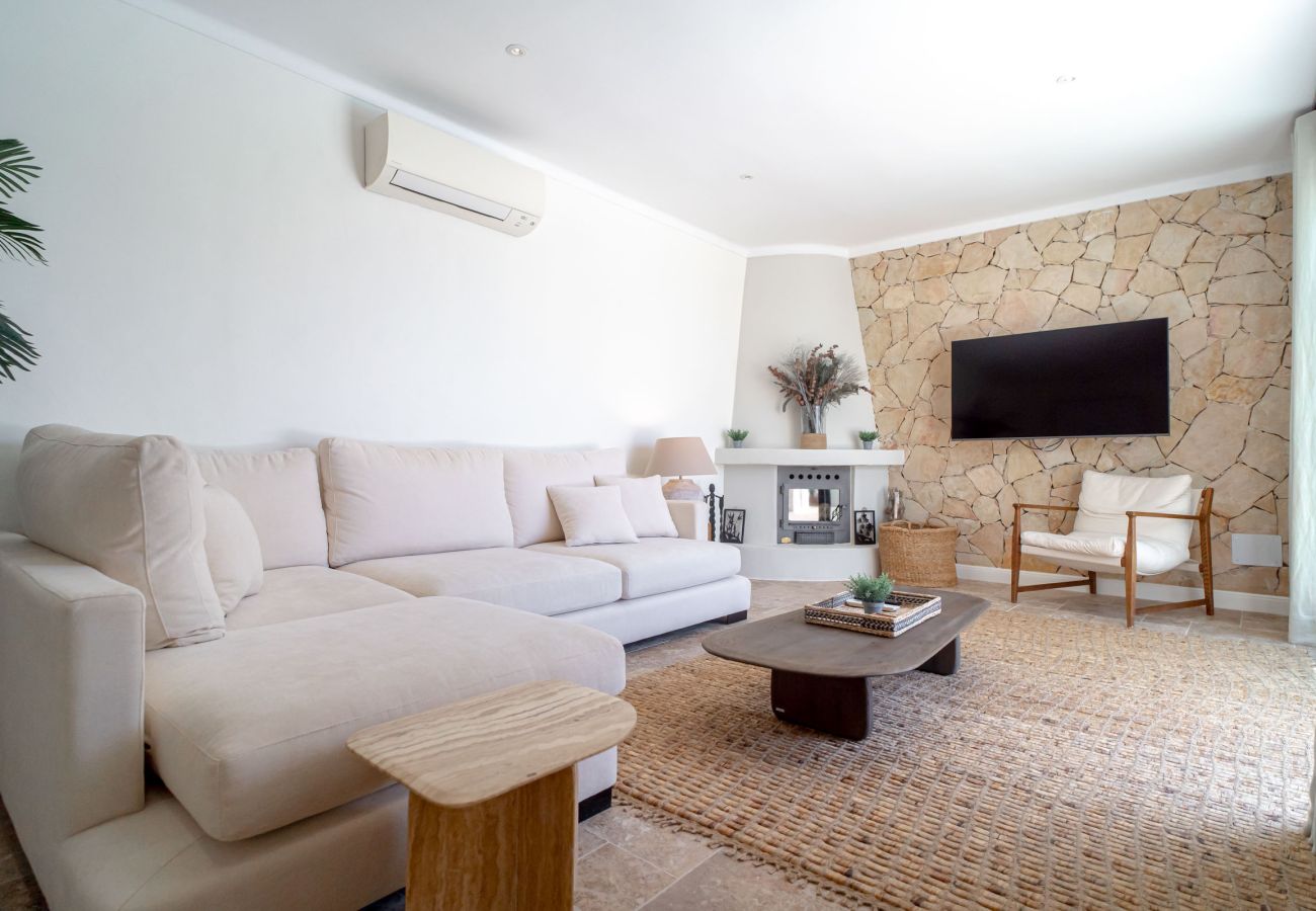 Villa in Nerja - Villa La Casita: Villa mit privatem Pool in Fuente del Badén, Nerja