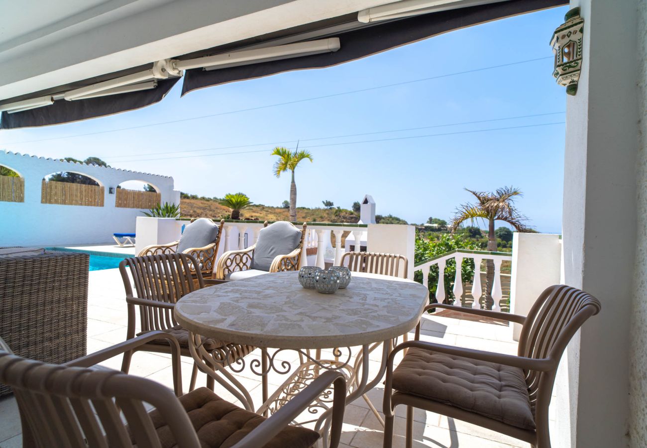 Villa in Nerja - Villa La Casita: Villa mit privatem Pool in Fuente del Badén, Nerja