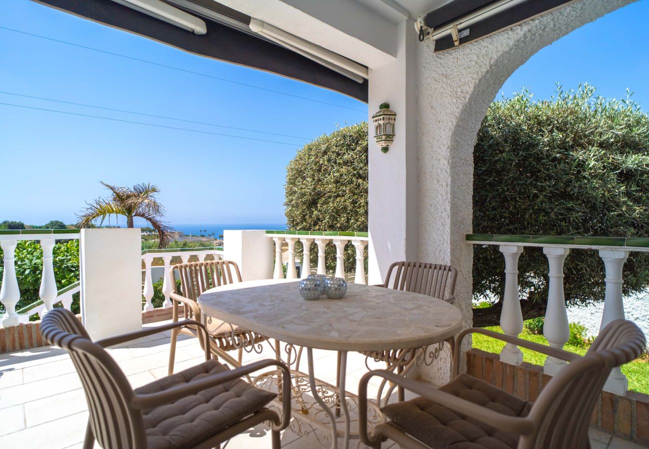 Villa in Nerja - Villa La Casita: Villa mit privatem Pool in Fuente del Badén, Nerja