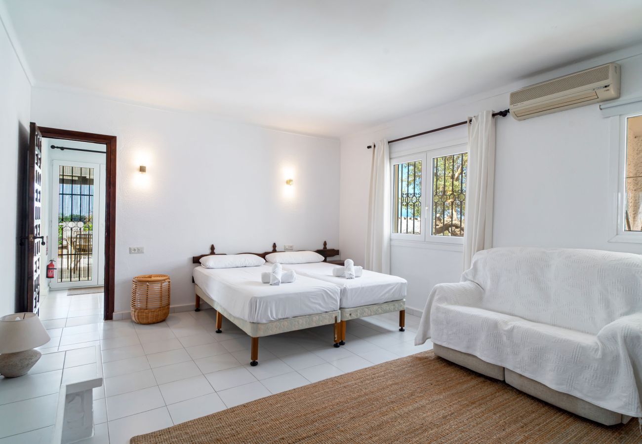 Villa in Nerja - Villa La Casita: Villa mit privatem Pool in Fuente del Badén, Nerja