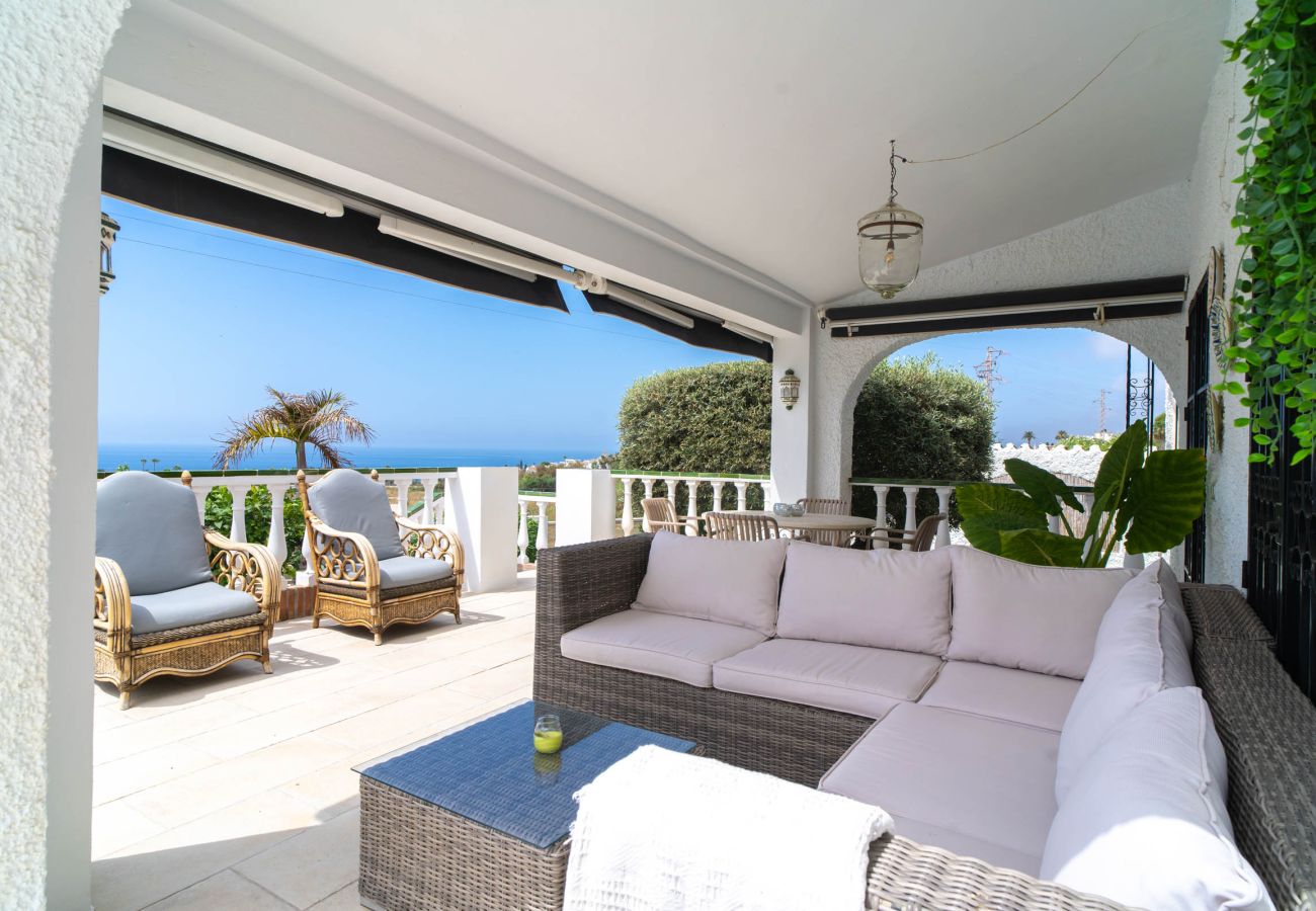 Villa in Nerja - Villa La Casita: Villa mit privatem Pool in Fuente del Badén, Nerja