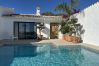 Villa in Nerja - Villa La Casita: Villa mit privatem Pool in Fuente del Badén, Nerja