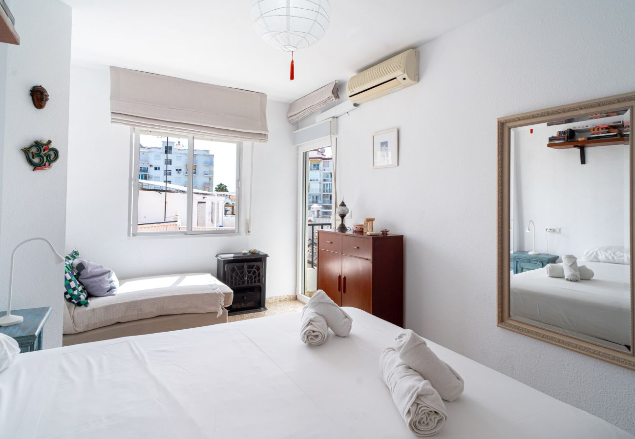 Ferienwohnung in Nerja - Albaida II 2B: Südausgerichtete Wohnung mit Meerblick, Playa Torrecilla Nerja