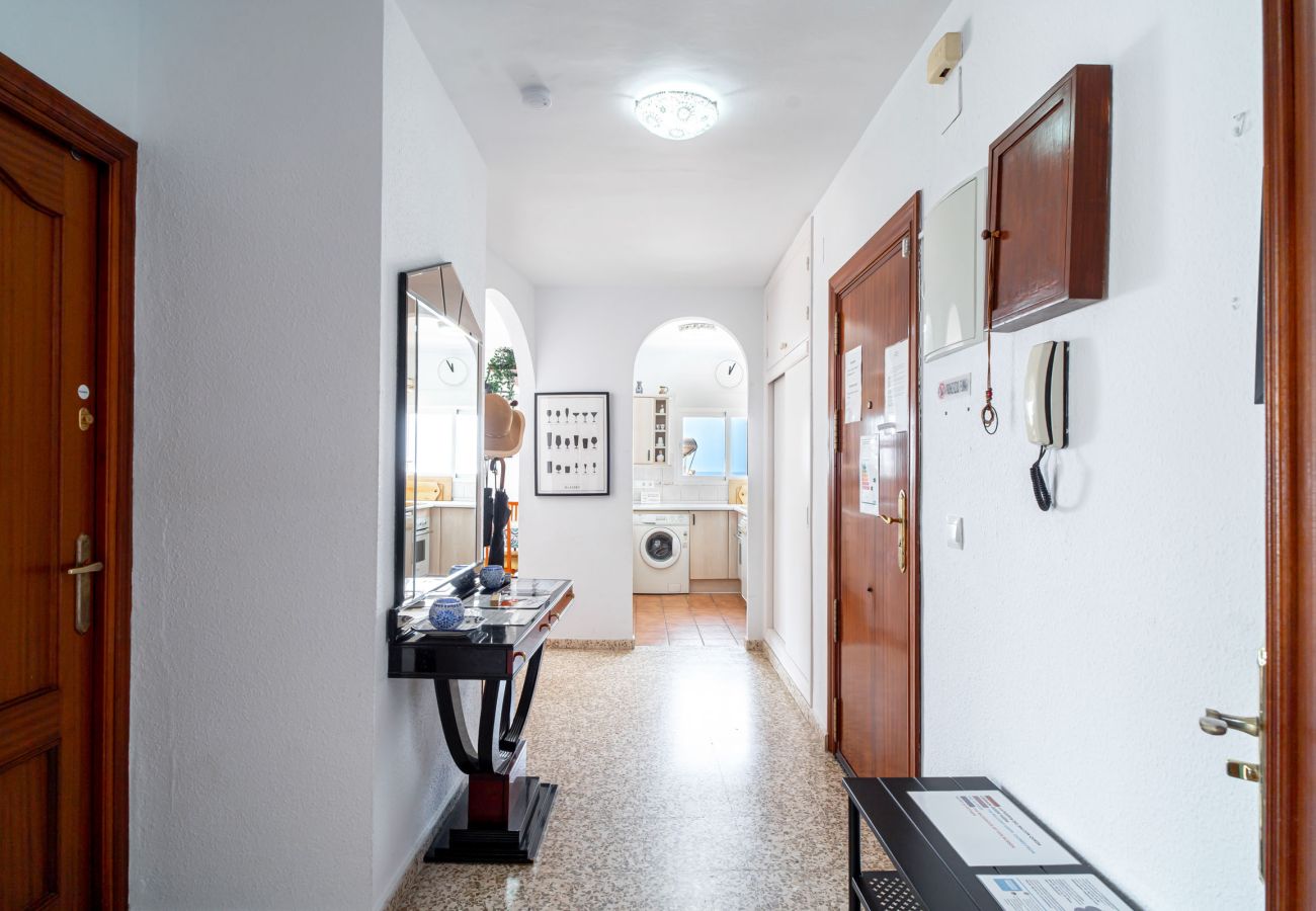 Ferienwohnung in Nerja - Albaida II 2B: Südausgerichtete Wohnung mit Meerblick, Playa Torrecilla Nerja