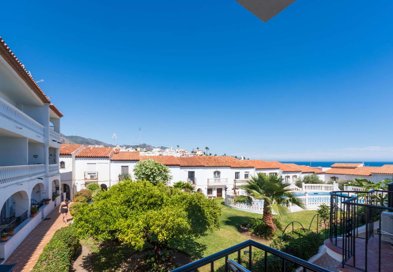 Panoramablick vom Balkon der Ferienwohnung in der Wohnanlage La Hacienda, Nerja.
