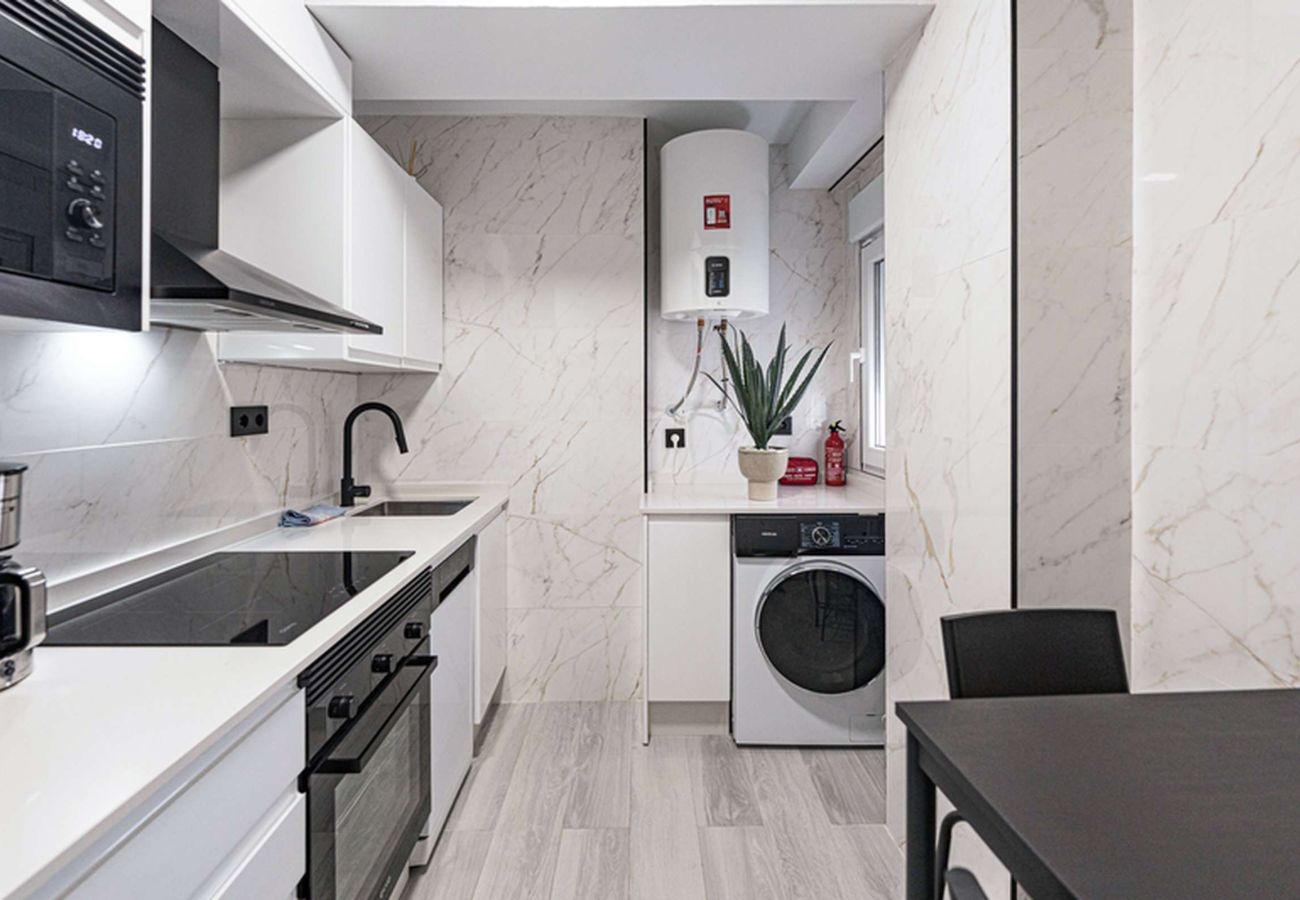 Ferienwohnung in Nerja - Centro Life 3A: Ferienwohnung im Zentrum von Nerja, 300m vom Balcon de Europa