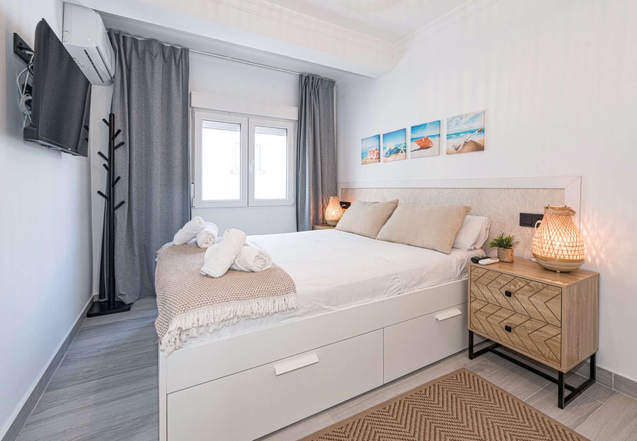 Ferienwohnung in Nerja - Centro Life 3A: Ferienwohnung im Zentrum von Nerja, 300m vom Balcon de Europa