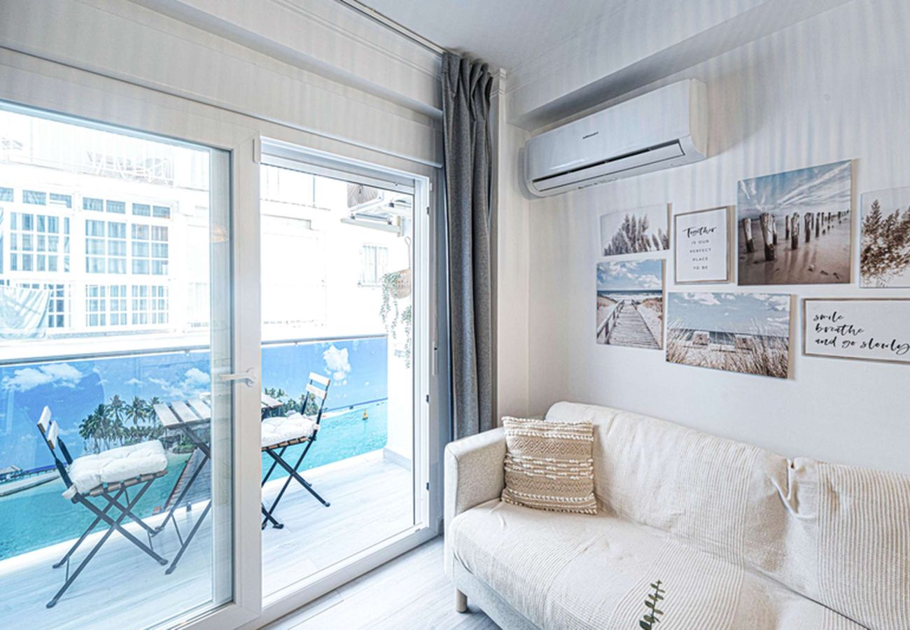 Ferienwohnung in Nerja - Centro Life 3A: Ferienwohnung im Zentrum von Nerja, 300m vom Balcon de Europa