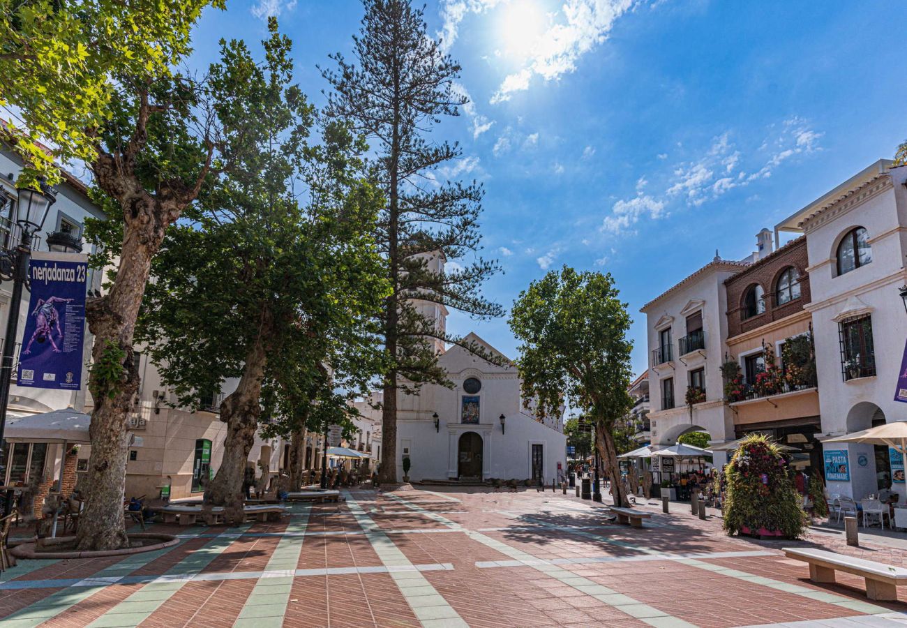 Ferienwohnung in Nerja - Centro Life 3A: Ferienwohnung im Zentrum von Nerja, 300m vom Balcon de Europa