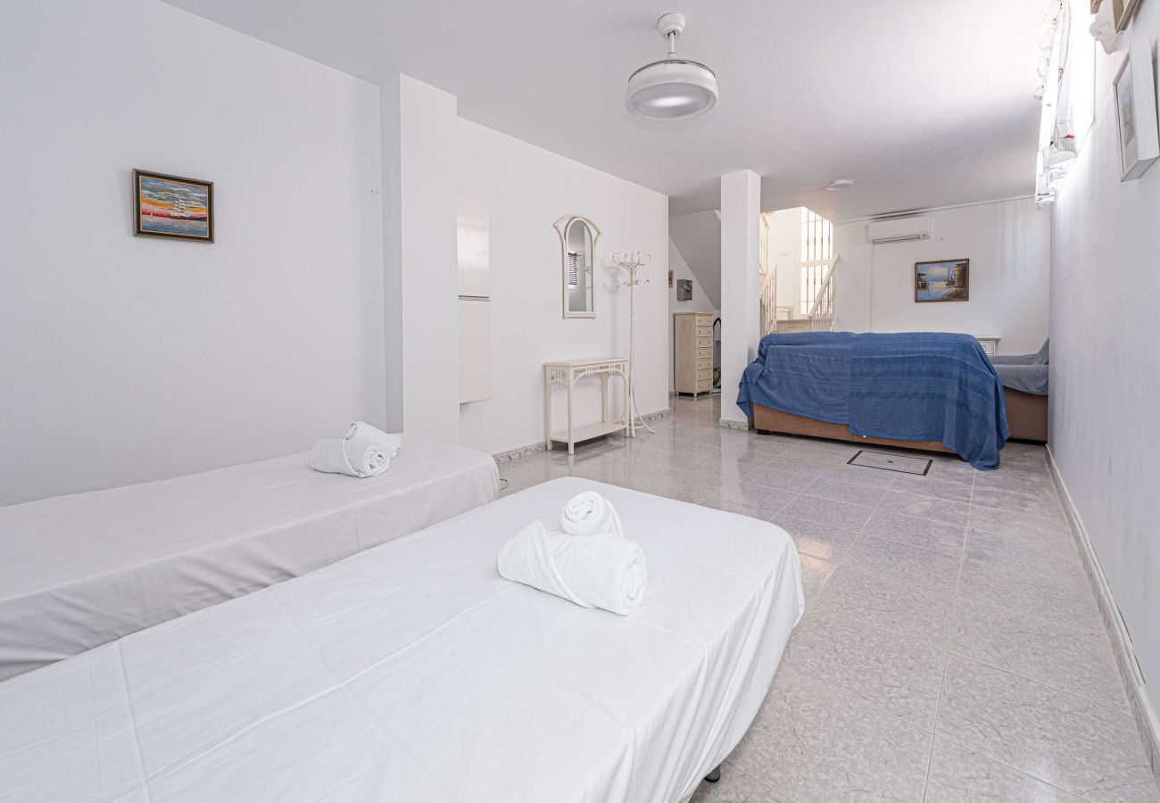 Villa in Nerja - Villa Punta Lara 15: Villa mit Privatpool für 5 Personen mit Meerblick, Nerja