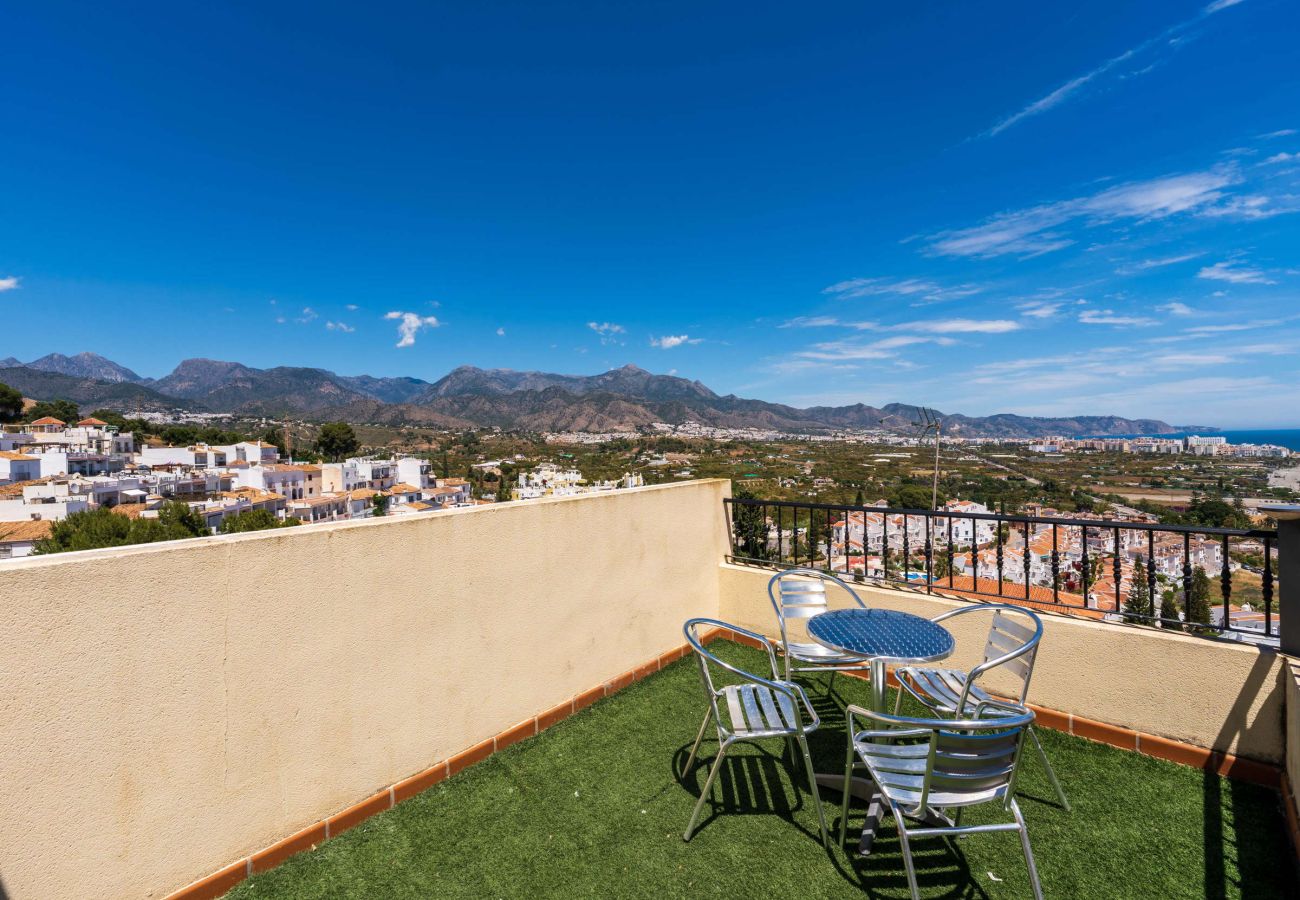 Villa in Nerja - Villa Punta Lara 15: Villa mit Privatpool für 5 Personen mit Meerblick, Nerja