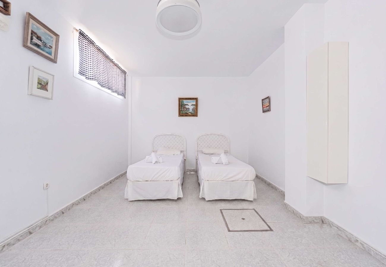 Villa in Nerja - Villa Punta Lara 15: Villa mit Privatpool für 5 Personen mit Meerblick, Nerja
