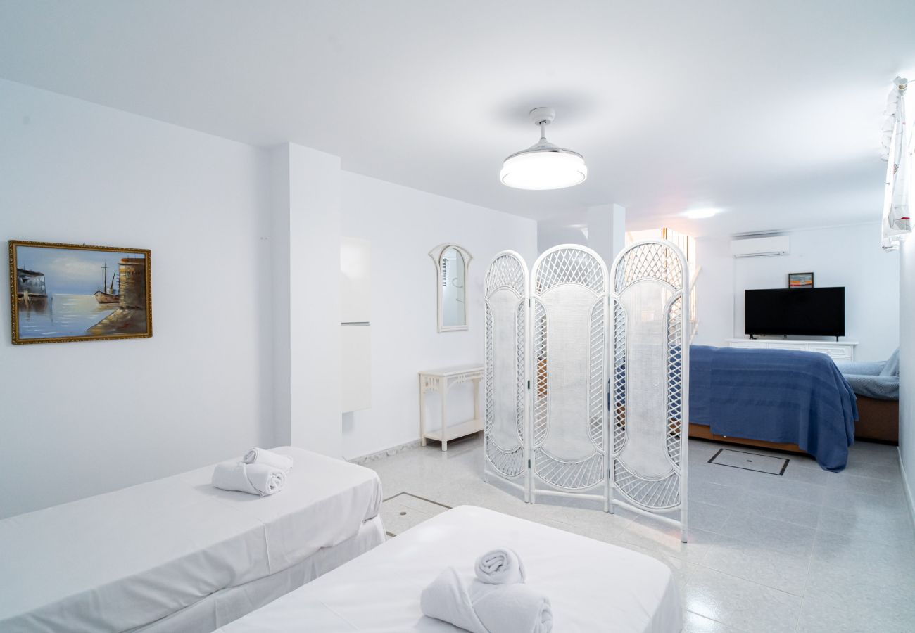 Villa in Nerja - Villa Punta Lara 15: Villa mit Privatpool für 5 Personen mit Meerblick, Nerja