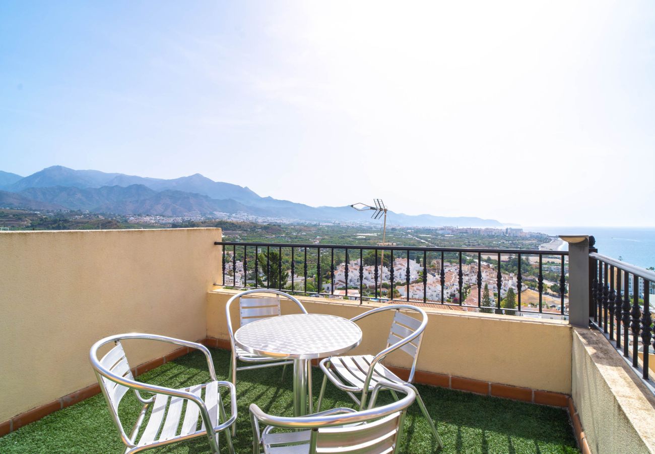 Villa in Nerja - Villa Punta Lara 15: Villa mit Privatpool für 5 Personen mit Meerblick, Nerja