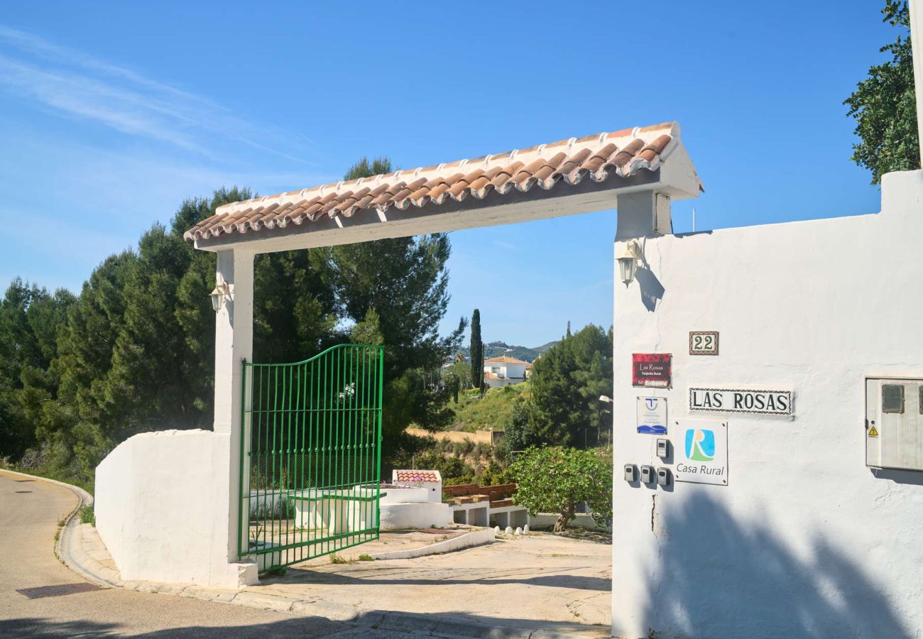 Landhaus in Frigiliana - Las Rosas 1 – Landhaus mit Pool zwischen Nerja und Frigiliana